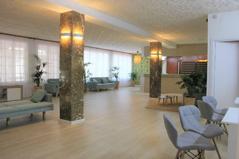 Apartamentos Posidonia Son Parc Εξωτερικό φωτογραφία